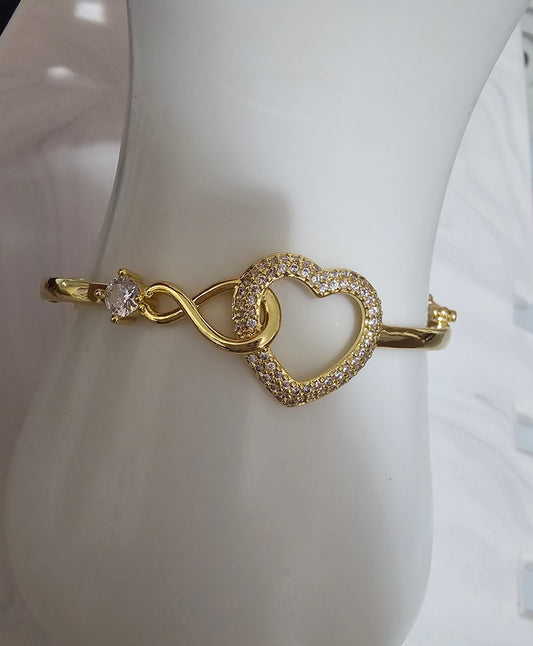Infinity heart Bangle