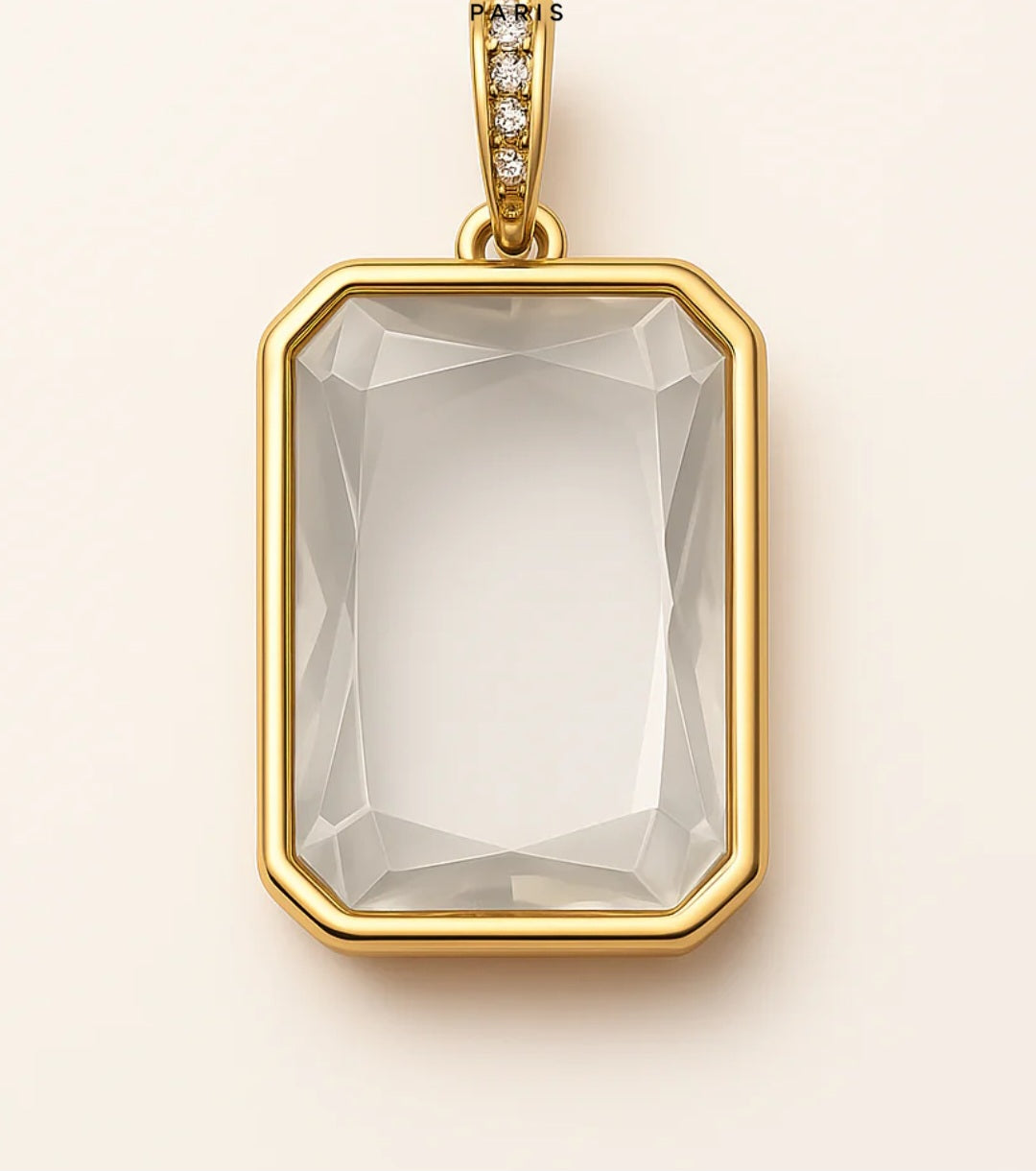 LOCKET PENDANT