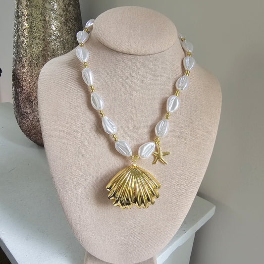 Shell Necklace